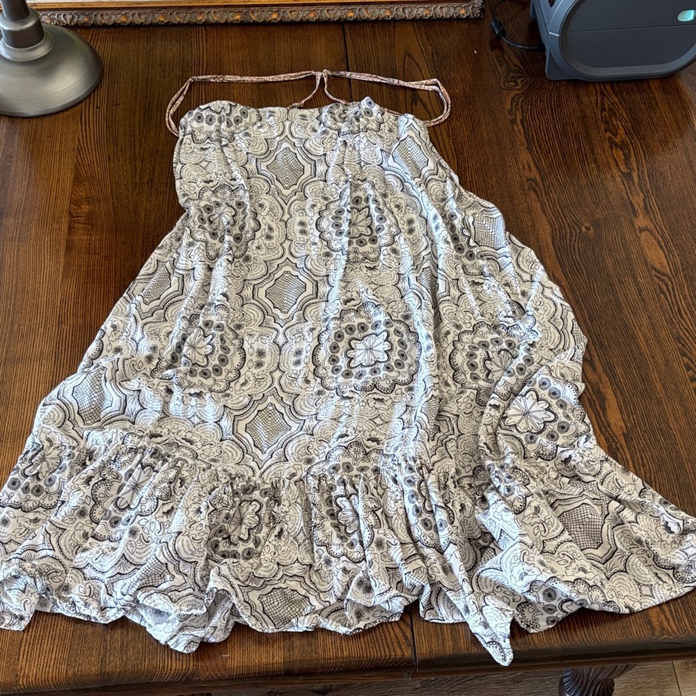 Anthropologie Eloise Flowing Patterned Dress